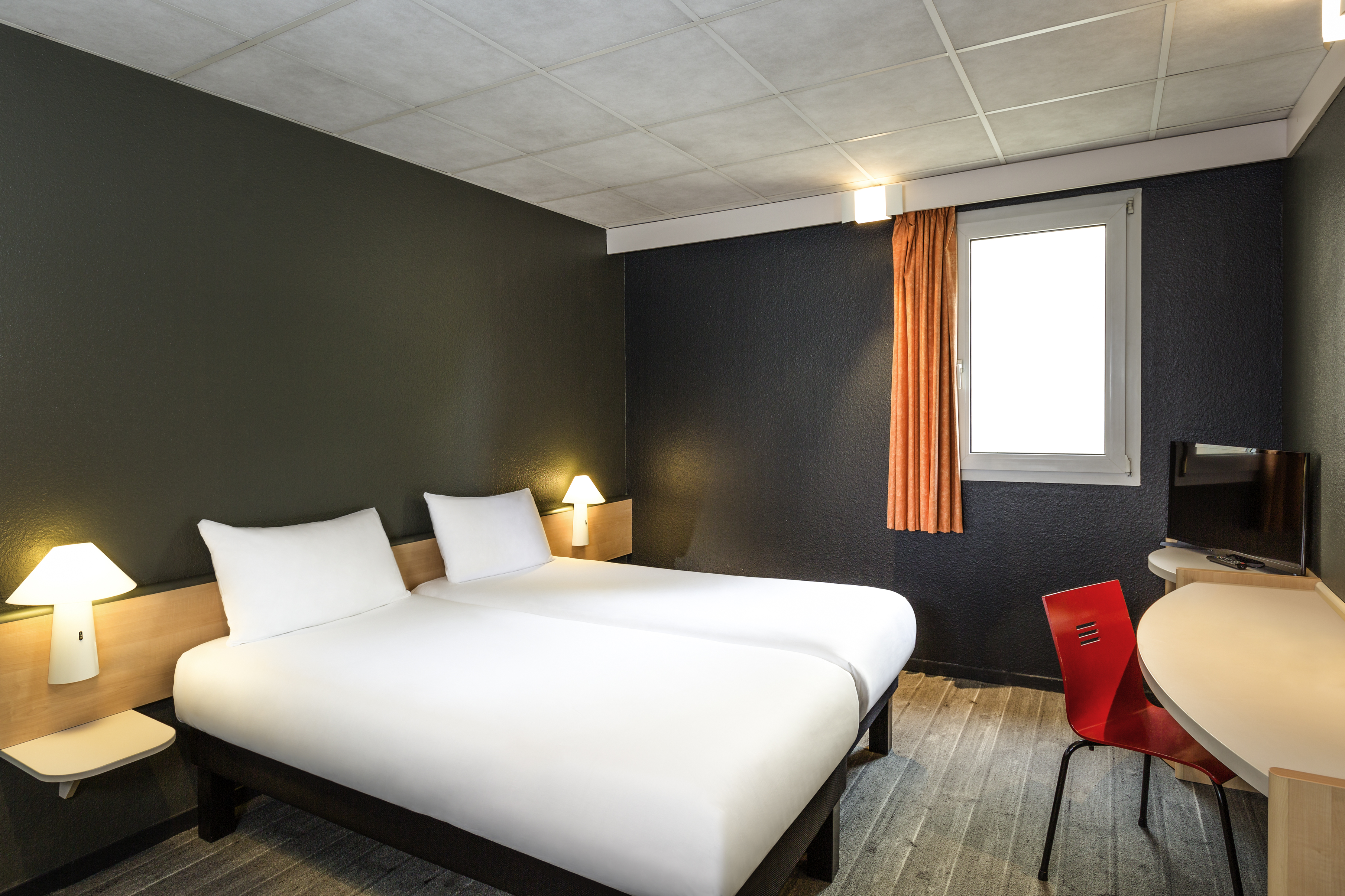 16 - H - Lannion - IBIS 5