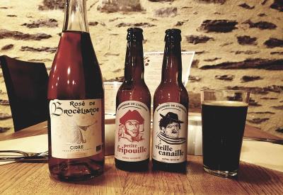 lagrandevallée_creperie_Tréhorenteuc_DestinationBroceliande