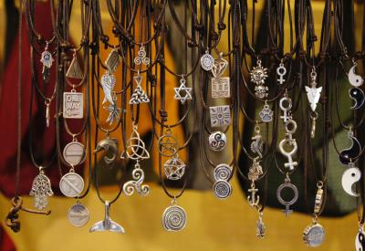 Bijoux©jose-maria-garcia-garcia_unsplash