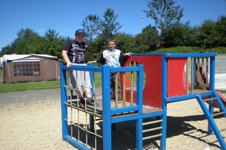 Camping Municipal De La Vallée Du Dourdu