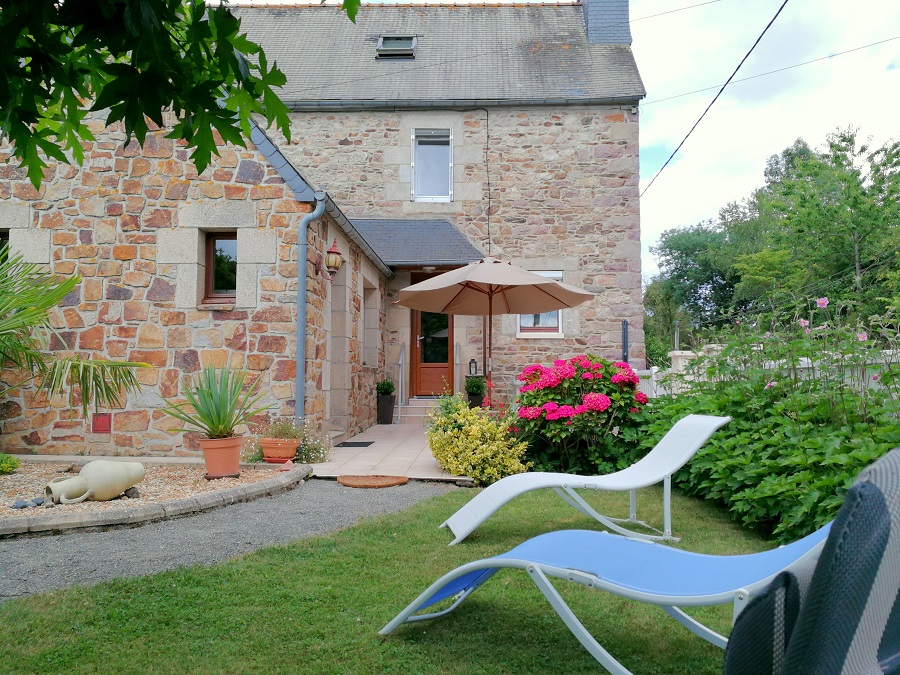 Visuel non libre de droit - Marie-Claire Cozic