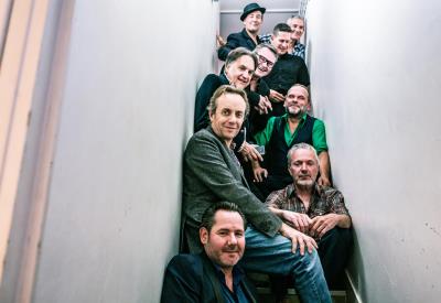 GRAND GROOVE ORCHSTRA No crédit