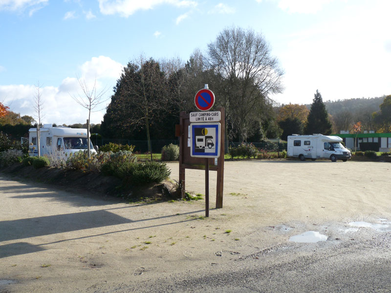 Aire de stationnement des tanneurs Malestroit — photo 2