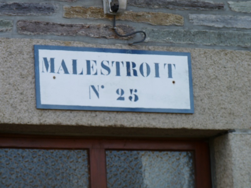 Aire de stationnement de l'écluse (Malestroit) — photo 4