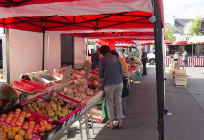 marché de Pleyben 
