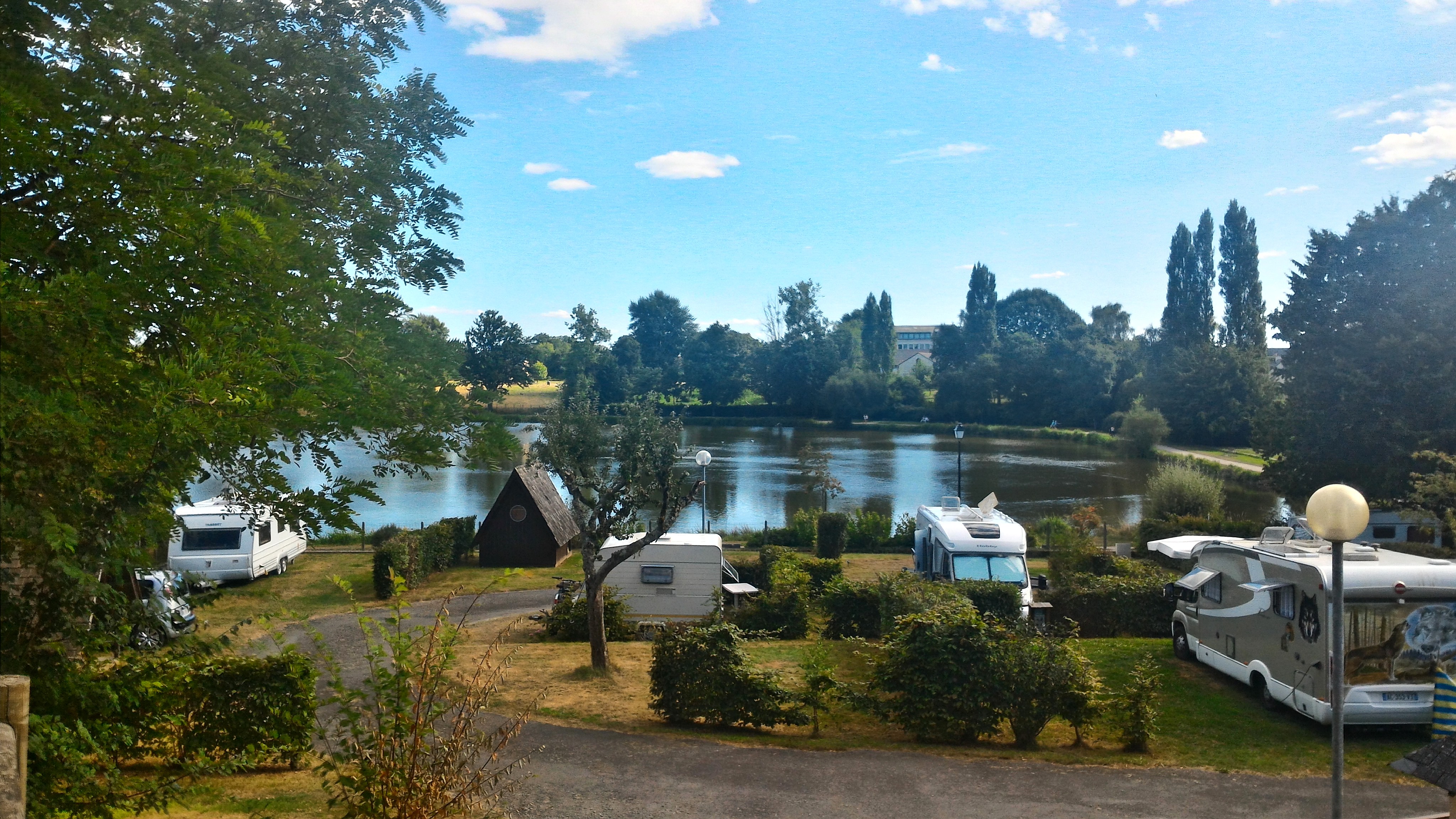 Saint Aubin Du Cormier Camping Municipal de l'Etang (Saint-Aubin-du-Cormier) | Ille-et-Vilaine  Tourisme (35) en Bretagne