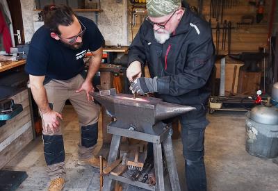 Pat Krogenn Coutelier Forgeron