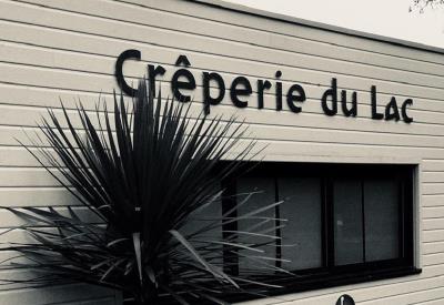 crêperie du lac - exterieur - lac au Duc - Taupont - Morbihan