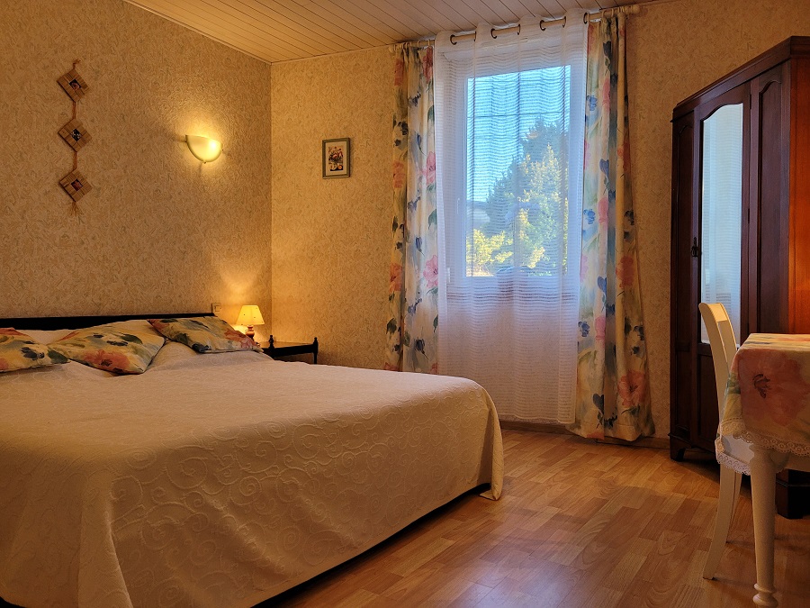 Visuel non libre de droit - Héloïse Troadec