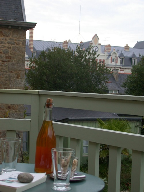 ©Tous droits réservés