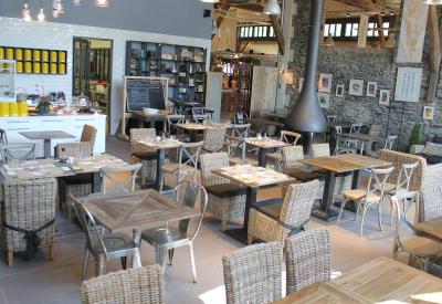 Le Hangar - salle restauration - Ploërmel - Bretagne